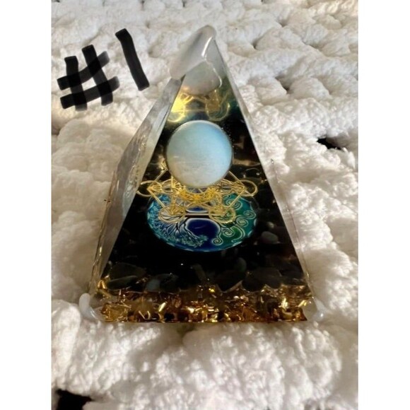 Beautiful Orgonite Pyramid - Your Choice - Picture 2 of 11